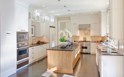 What are the Pros and Cons of Dark Quartz Countertops?